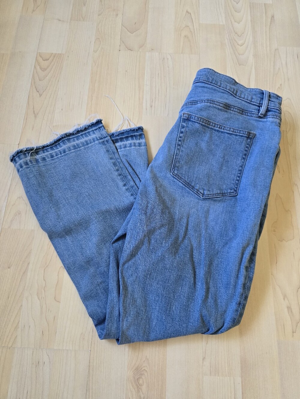 Loft Raw Hem Flare Crop Jeans Size 12